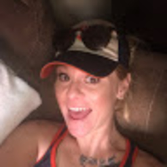 Meet your Posher, Ashley - Picture 1 of 1